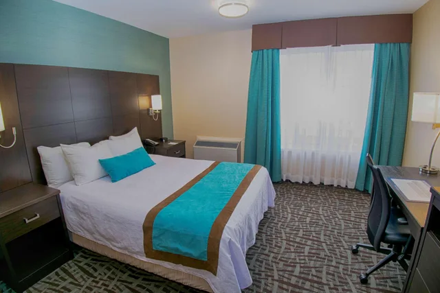 غرفة بسرير كوين، Best Western Plus Barrie 1/3