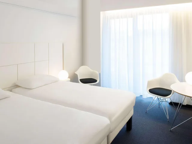 غرفة بسريرين منفصلين، Hotel Louise 2/3