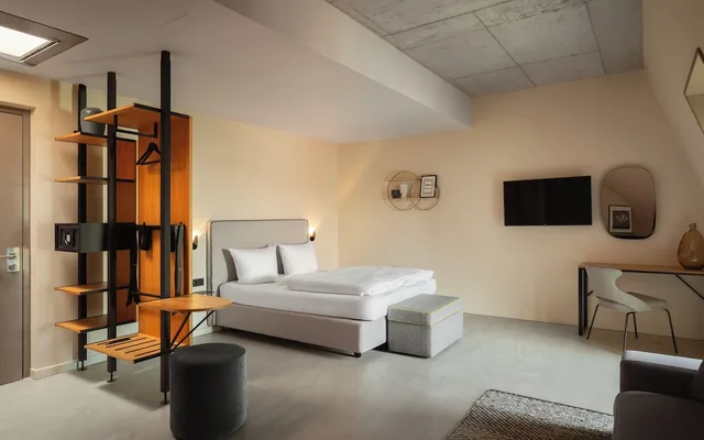 غرفة كومفورت بسرير كوين، Hotel Miano 3/10