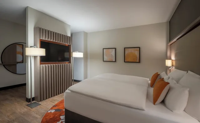 جناح جونيور بسرير كوين، Clayton Hotel Dusseldorf City Centre 4/10