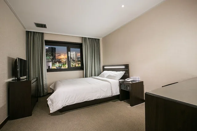 غرفة سوبيريور مزدوجة، Busan Tourist Hotel 3/4