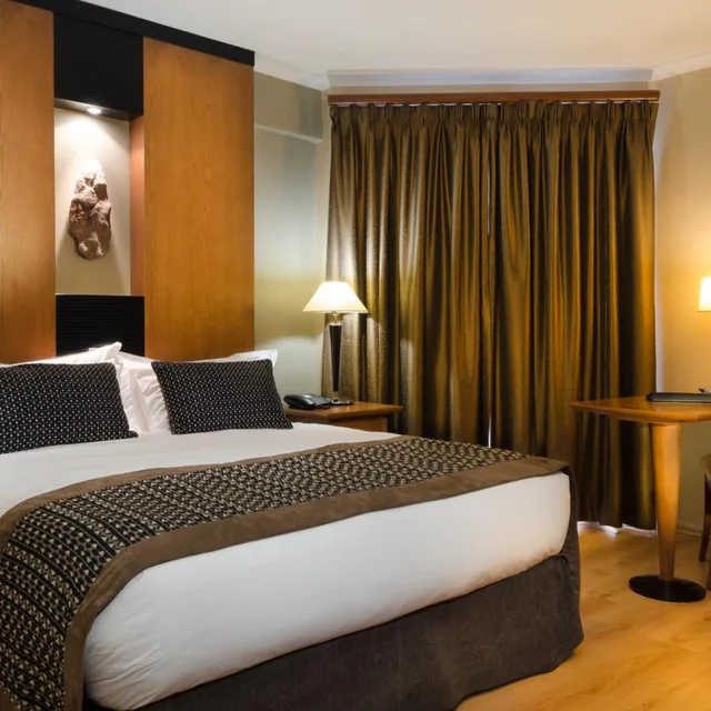 غرفة بسرير مزدوج، The Oasis Hotel 3/9
