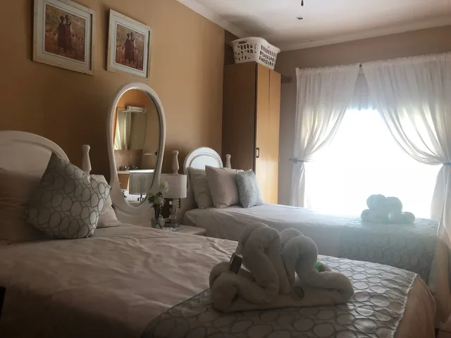 غرفة بسريرين منفصلين، Elsje's Country Inn 7/7
