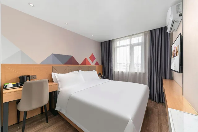 غرفة قياسية بسرير كوين، Borrman Hotel (Guangzhou Shisanhang Ximenkou Metro Station) 2/2