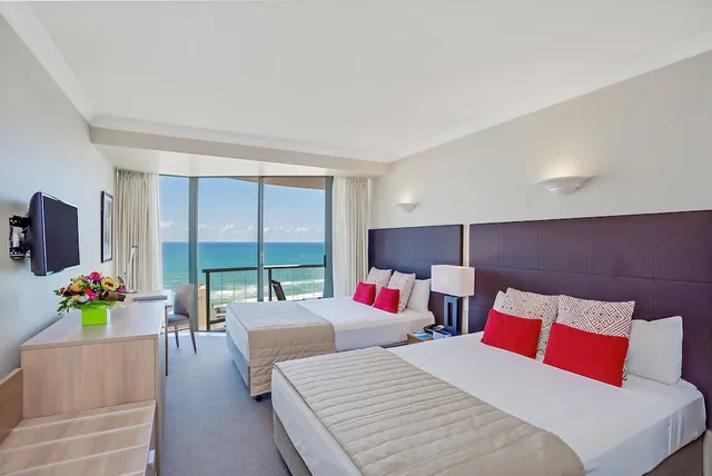Ocean, Deluxe, Twin Beds، Mantra Legends Surfers Paradise 1/7