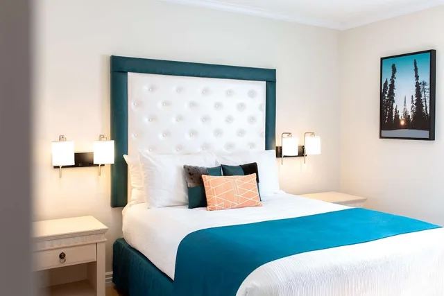 Royal Inn & Suites، كورنر بروك 14/50
