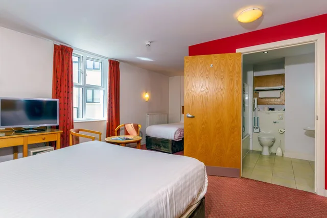 Room, Triple, Portrush Atlantic Hotel 4/7