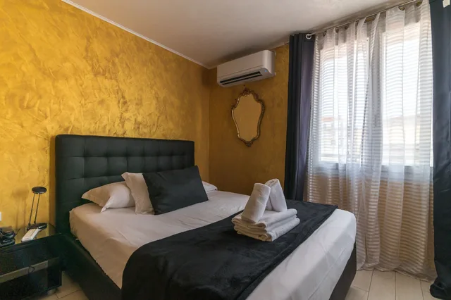 غرفة ثلاثية بسرير مزدوج وسرير فردي، Hotel Des Congres Et Festivals 4/10