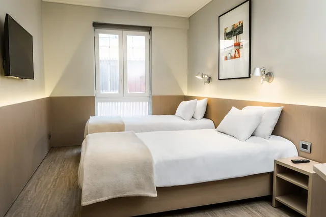 Standard, Twin Beds, NOVAPARK 5/7