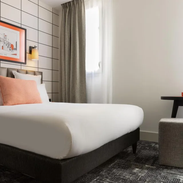 Medium, Double or Twin Bed، Hotel Moderniste 2/6