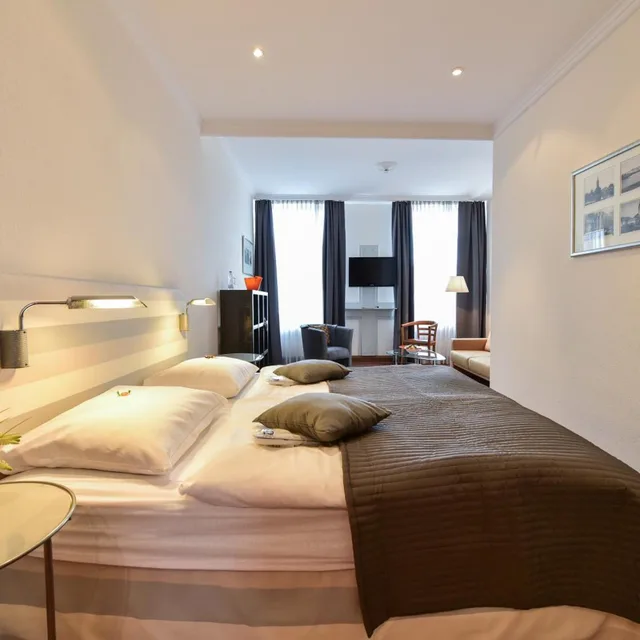غرفة بسرير كينج، STADT HOTEL Iserlohn 2/2
