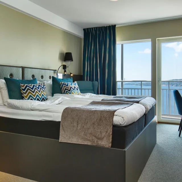 غرفة بسرير مزدوج أو سريرين منفصلين بشرفة، Bohusgarden Hotell & Konferens 1/5