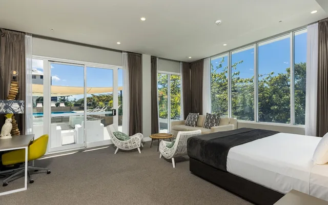 جناح فاخر تنفيذي، Pacific Hotel Cairns 2/7