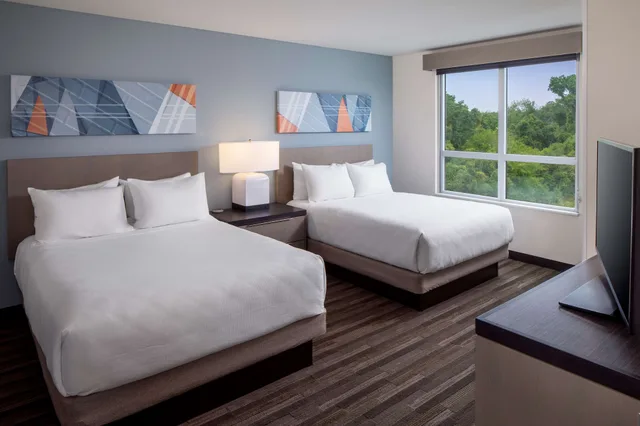 Room, 2 Queen Beds, Den، Hyatt House Charleston Mount Pleasant 1/2