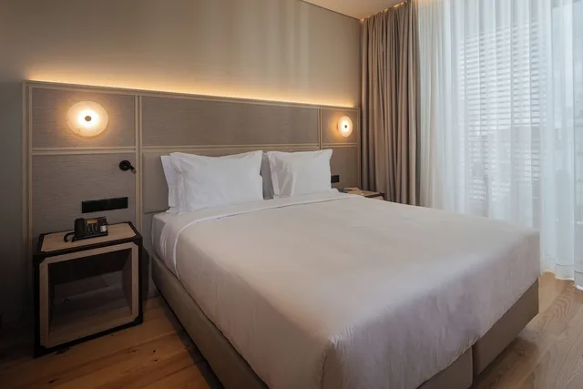 غرفة كلاسيكية بسرير كينج، Mercure Ponta Delgada Azores 6/10
