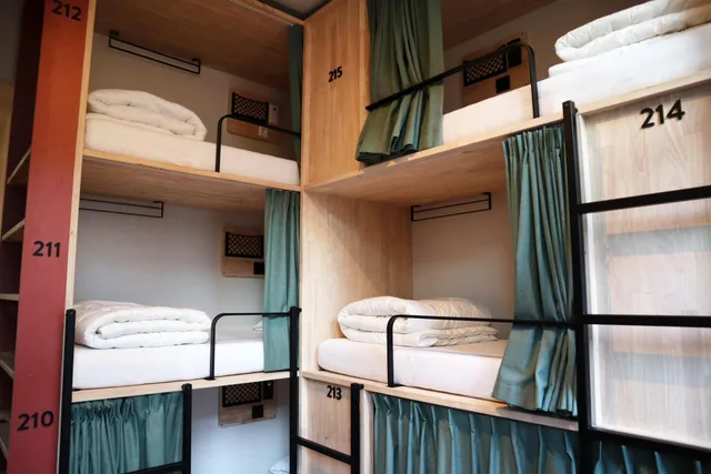 Mixed Dorm, 20 Beds، Amigo Hotel 5/7