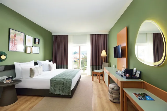 Connecting, Family, 1 Single and 2 Double Beds، TT HOTELS HYDROS CLUB 7/7