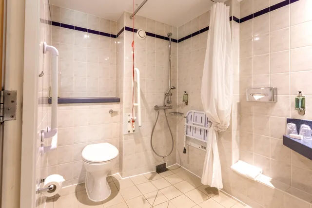 غرفة بسرير مزدوج، Holiday Inn Express Perth 7/9