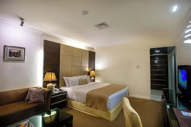 غرفة بريميير بسرير كوين بغرفة نوم واحدة بحمام خاص، Agrabad Hotel 3/7