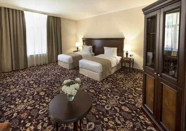 جناح بسرير كينج، Ani Grand Hotel Yerevan 3/10