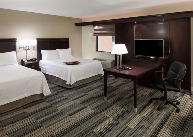 استوديو بسريرين كوين مع أريكة لذوي الإعاقة، Hampton Inn Suites By Hilton Omaha Downtown 2/4