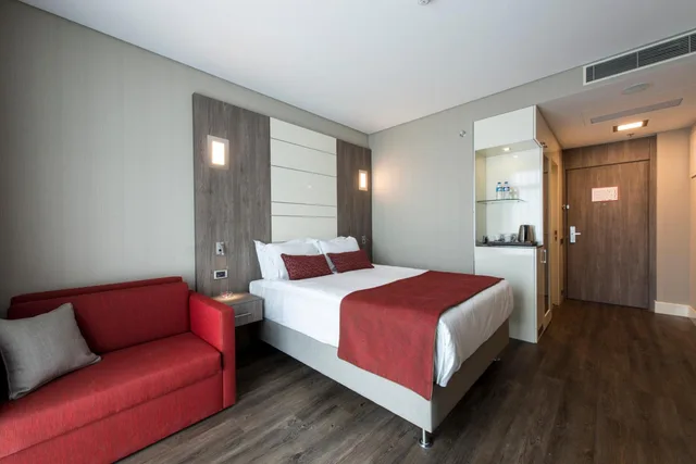 Room, Twin Beds, Smoking, Ramada Encore By Wyndham Bayrampasa 5/10