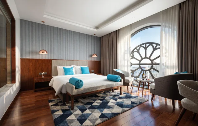 غرفة غراند ديلوكس بسريرين منفصلين، D'Lecia Hotel Ha Long 1/1