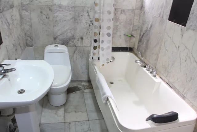 جناح فاخر بسرير كوين، Nanet Suites 3/3