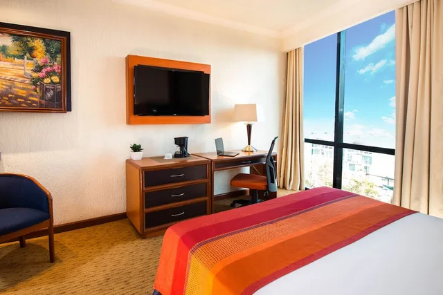 غرفة تنفيذية بسرير مزدوج، Guadalajara Plaza Expo Business Class 1/5