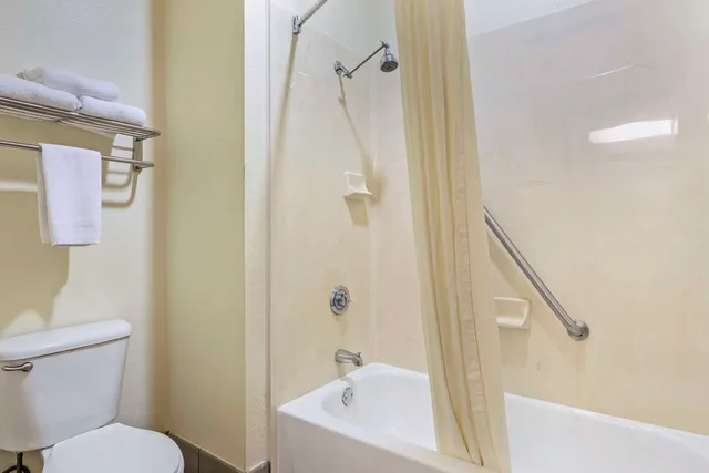 Suite, King Bed, Sofa, Best Western Fort Worth Inn and Suites 2/2