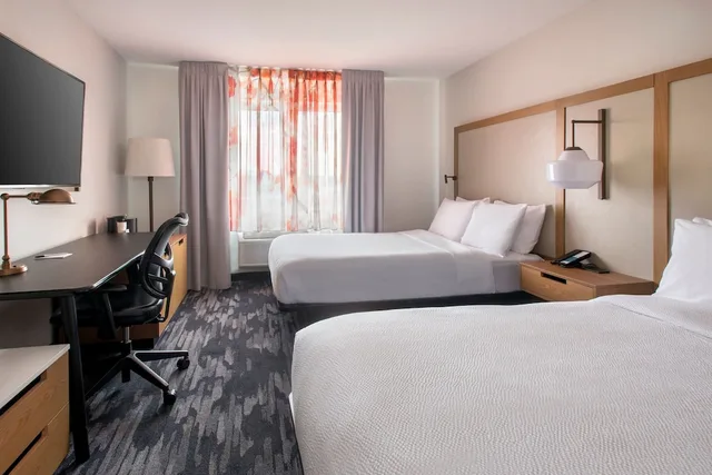 Room, 2 Double Beds, Accessible, Fairfield Inn by Marriott New York LaGuardia Airport/Flushing 1/4