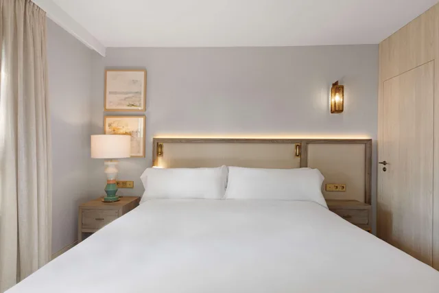 جناح بإطلالة جزئية على البحر، Hilton Mallorca Galatzo 2/3