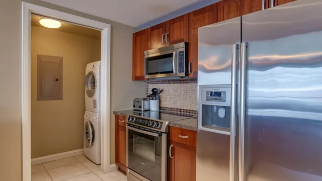 غرفة بغرفتي نوم بإطلالة جزئية على البحر، OUTRIGGER Honua Kai Resort & Spa 8/8