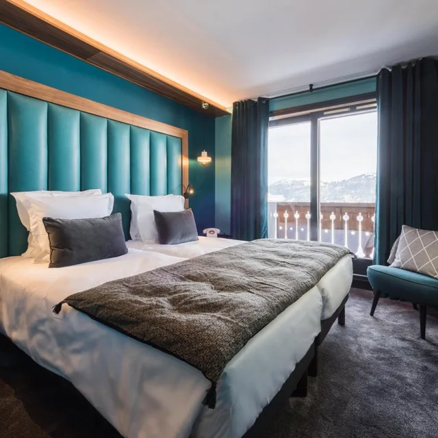 Room, Double Bed, Valley View, Bathtub، Fahrenheit seven Courchevel 1/7