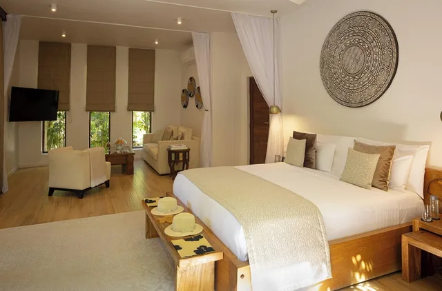 Garden Villa, King Bed, Sofa, Hot Tub، Zanzibar White Sand Luxury Villas Spa 1/9