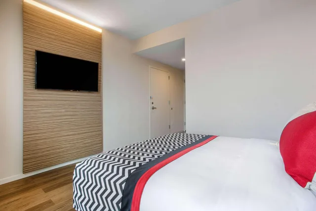 غرفة بسرير كوين، Insignia Hotel An Ascend Hotel Collection Member 6/8