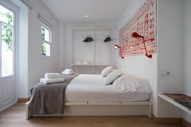 جناح، Cheap&Chic Hotel 2/10