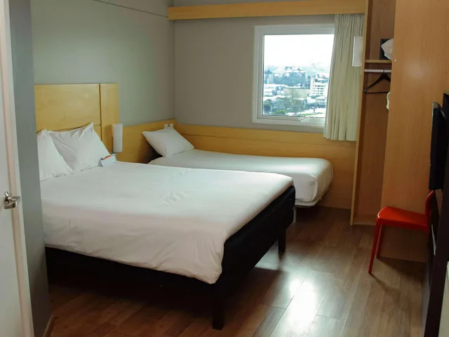 غرفة قياسية بسرير مزدوج مع سرير إضافي، Ibis Puerto Montt 1/4