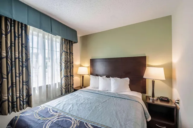 جناح بسرير كوين، Candlewood Suites Frederick by IHG 1/7