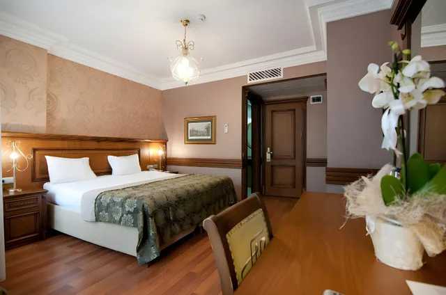 غرفة سوبيريور بسريرين مزدوجين بإطلالة على المدينة، FERMAN HOTEL 2/3