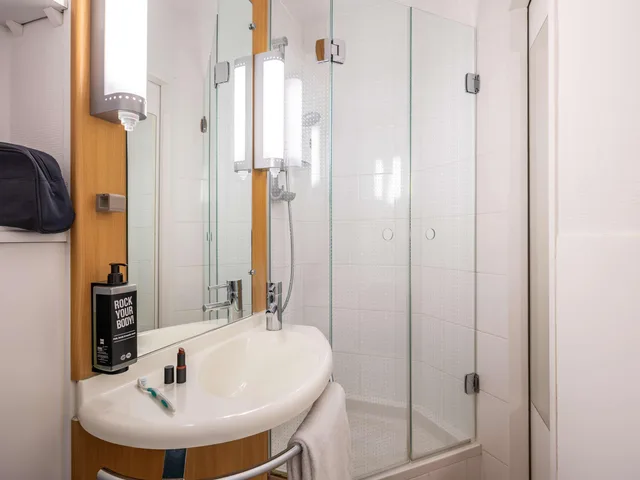 Sweet, Triple، Hotel ibis Brussels City Centre 7/9