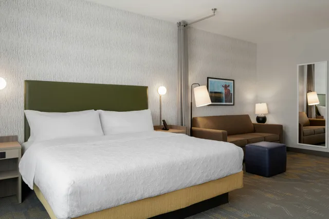 جناح استوديو بسرير كينج، Home2 Suites by Hilton Kearney 1/5