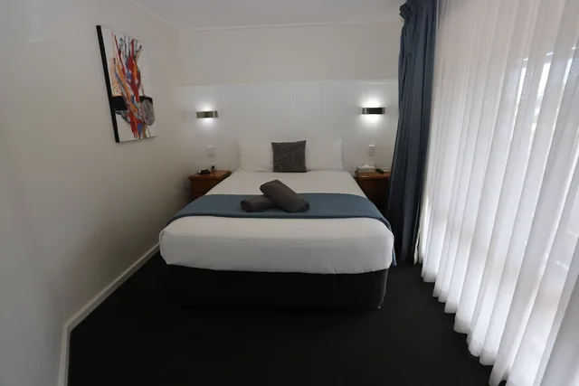 جناح عائلي بسرير كوين وسريرين فرديين بغرفتي نوم، Sleepy Hill Motor Inn 1/10