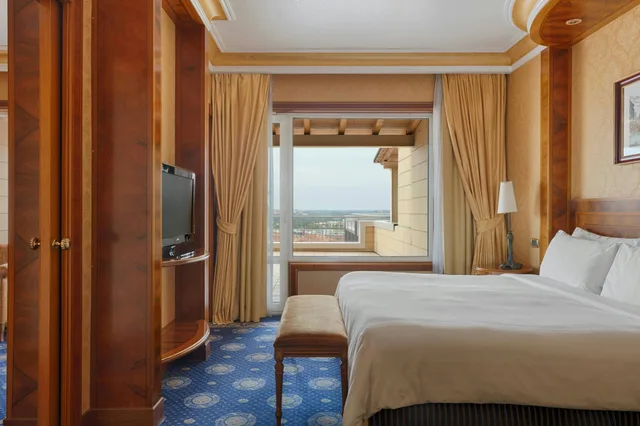 جناح، Rome Marriott Park Hotel 1/3