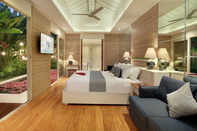 Royal 1 Bedroom Villa with Private Jetted Pool، Aleva Villa Seminyak by Ini Vie Hospitality 5/10