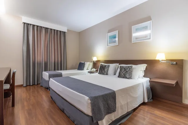 غرفة تنفيذية ثلاثية بسرير مزدوج، Gran Villagio Hotel SP 1/1
