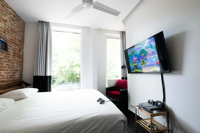 غرفة سوبيريور كبيرة بسرير كوين، De Pijp Boutique Hotel 4/10