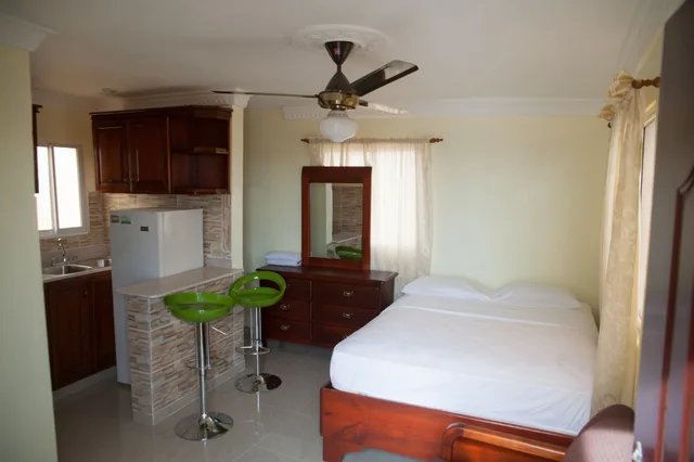 استوديو بإطلالة على البحر بشرفة بمطبخ صغير، Tropical Island Aparthotel 2/7