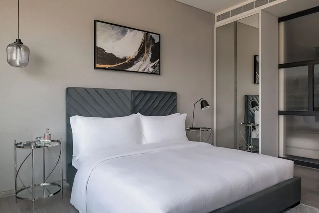1 Bedroom, Deluxe, Apartment, King Bed, Steigenberger Residence Doha 1/3