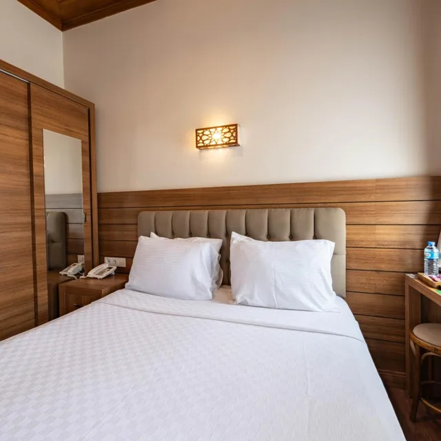 Small Double, Armistis Hotel 7/10